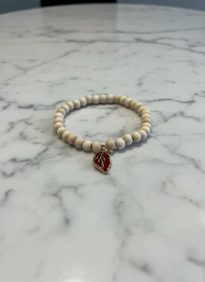 Holzperlenarmband mit Herbstblatt